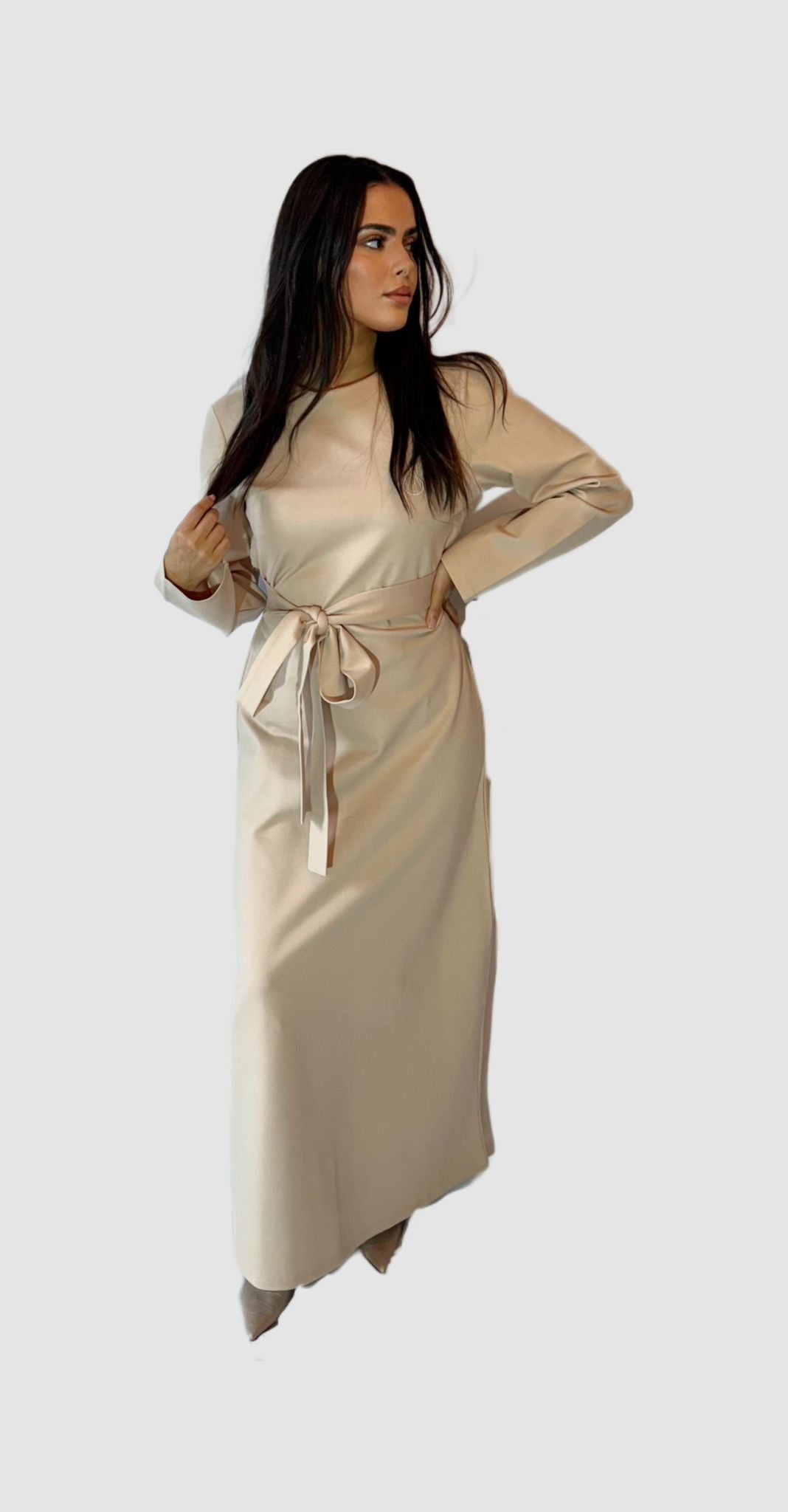 Robe Longue avec ceinture - Couleur Beige