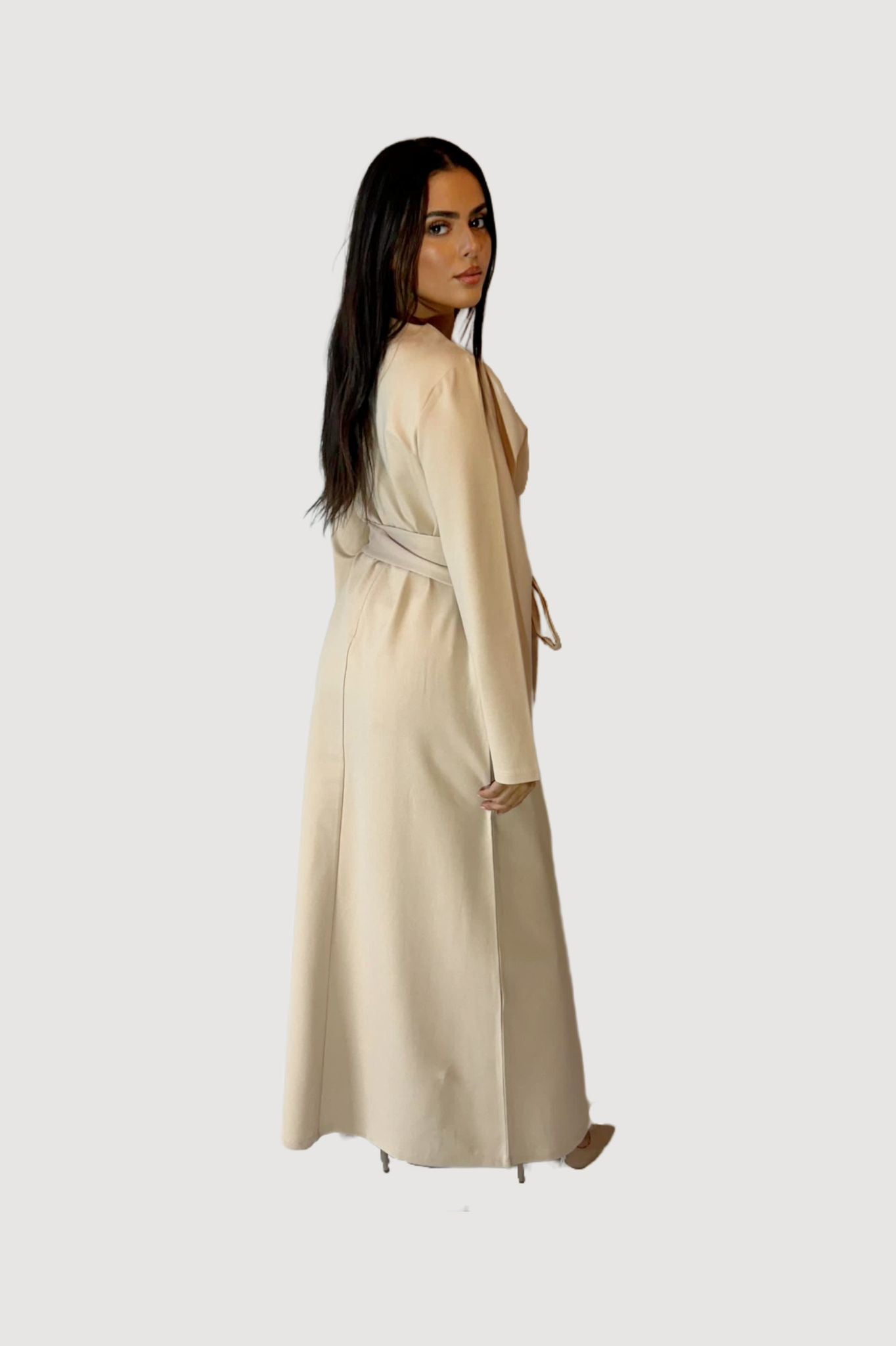 Robe Longue avec ceinture - Couleur Beige